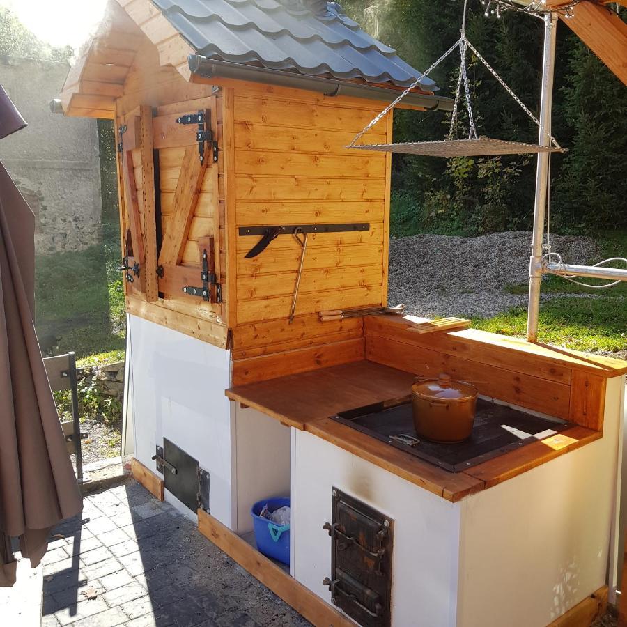 Dom Gościnny Grzęda Komarno Zewnętrze zdjęcie