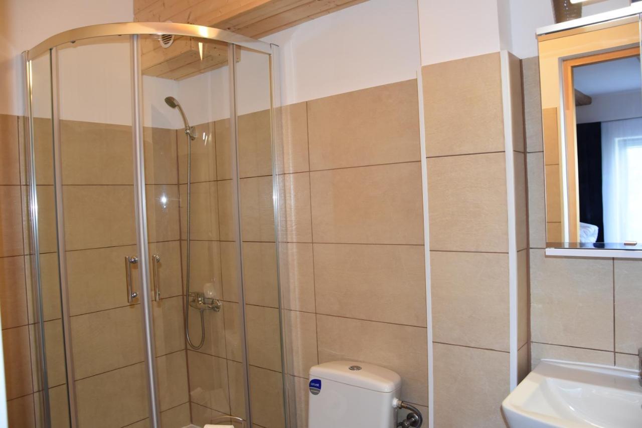 Dom Gościnny Grzęda Komarno Zewnętrze zdjęcie